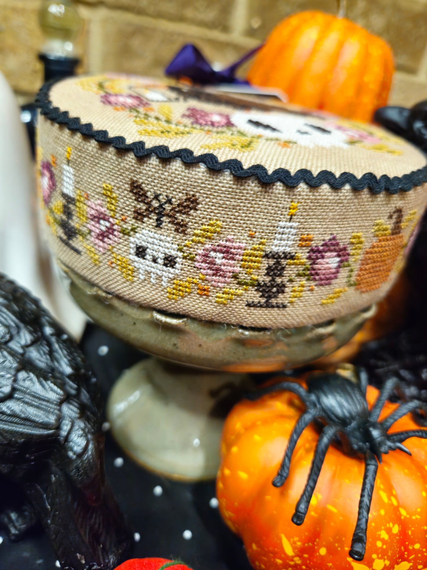 Pin Drum Shorties #10 by Quaint Rose Needlearts - PREORDER