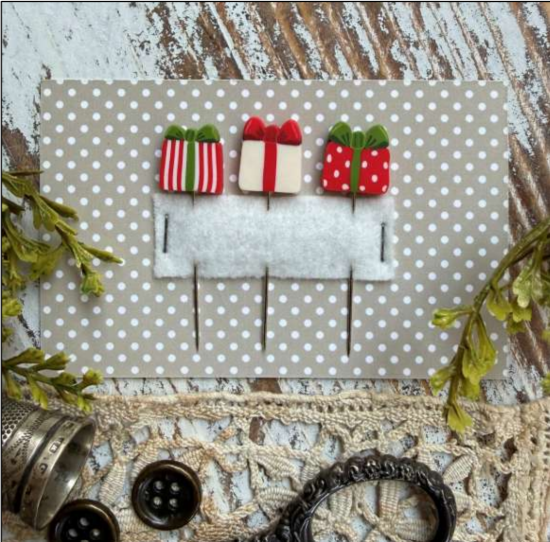 Puntini Puntini Christmas Gifts Pin Set