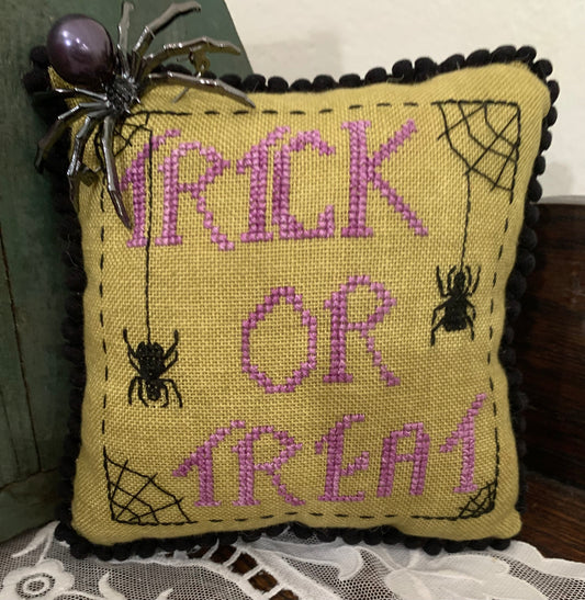 Spidery Treats by Needle Bling Designs