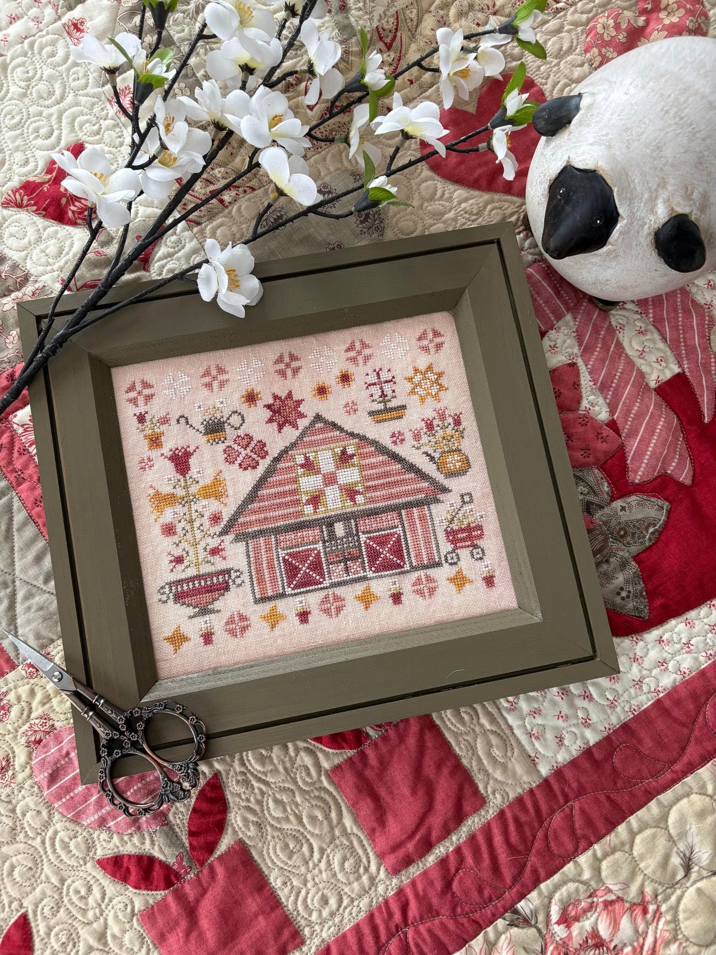 Spring Quilt Barn by Pansy Patch